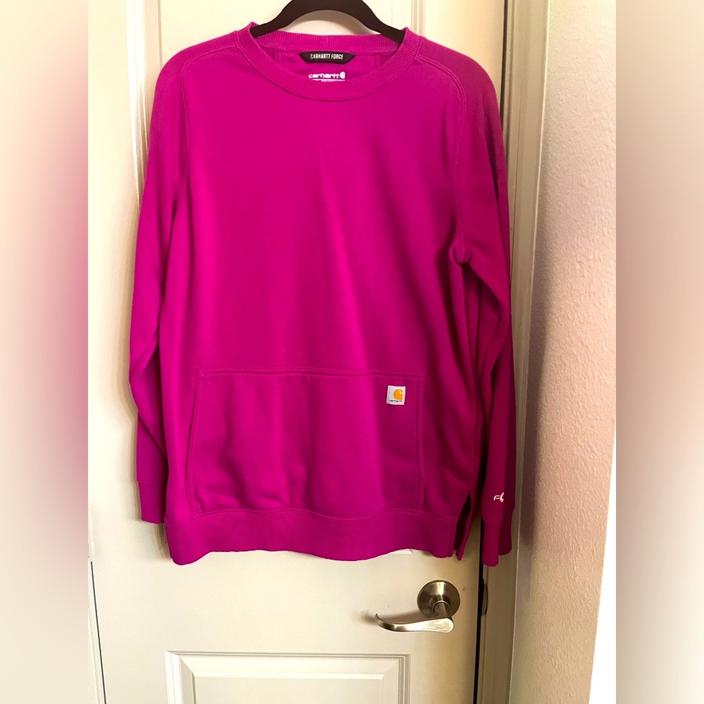 Fuschia Carhartt sweatshirt